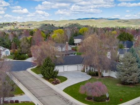 1922 N Radcliffe Pl, Eagle, ID 83616 photo 1