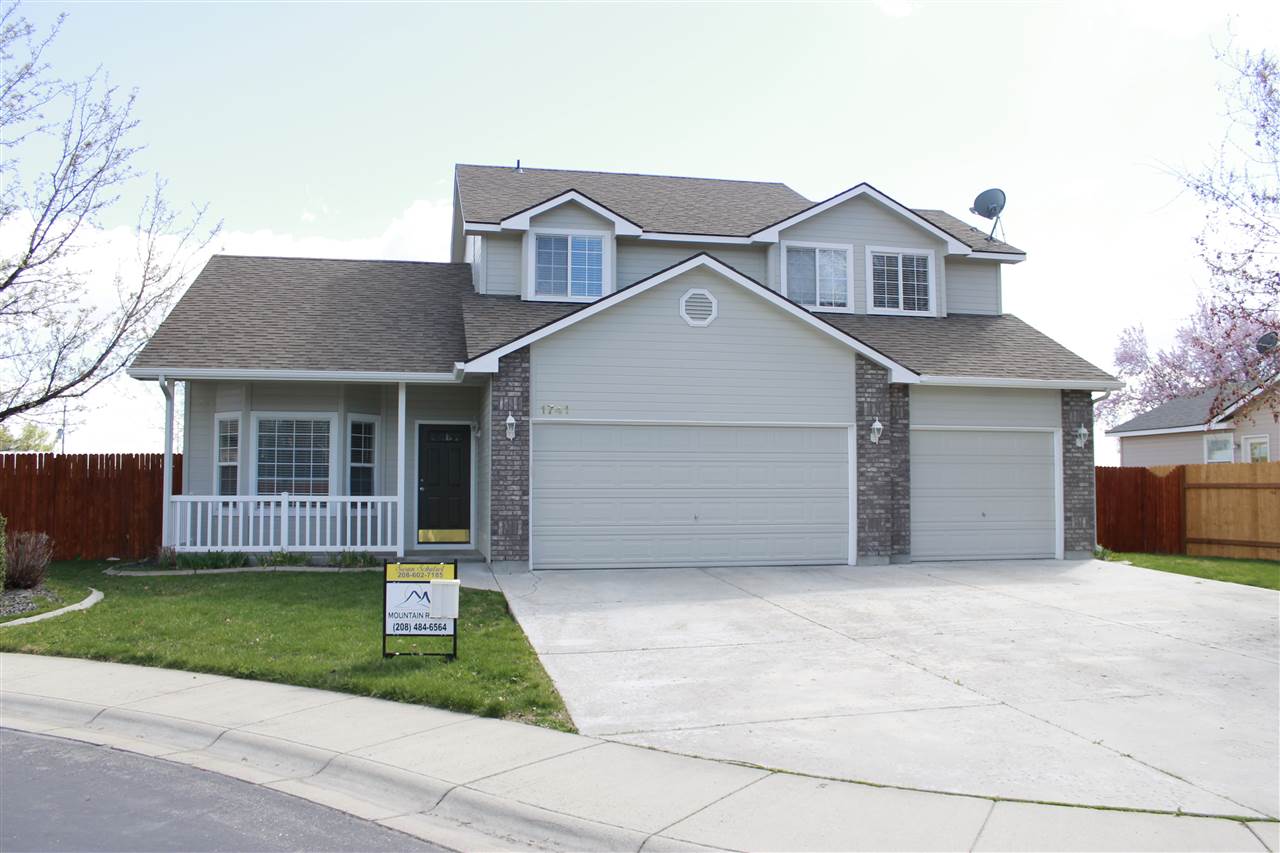 1741 E Bishop, Eagle, ID 83616 photo 1