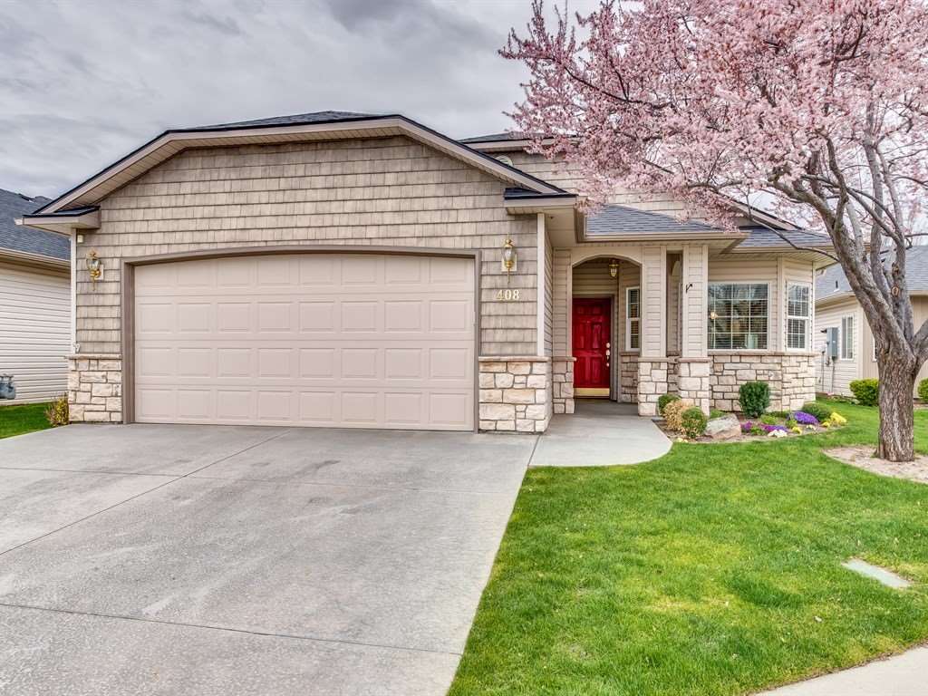 408 S Golden Eagle Ln, Eagle, ID 83616 photo 1