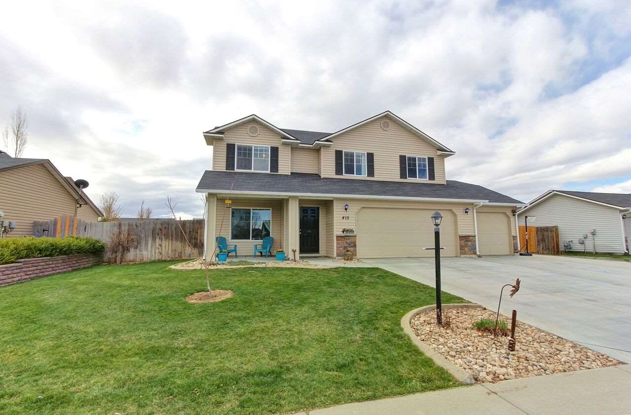 415 E Whitbeck St, Kuna, ID 83634 photo 1