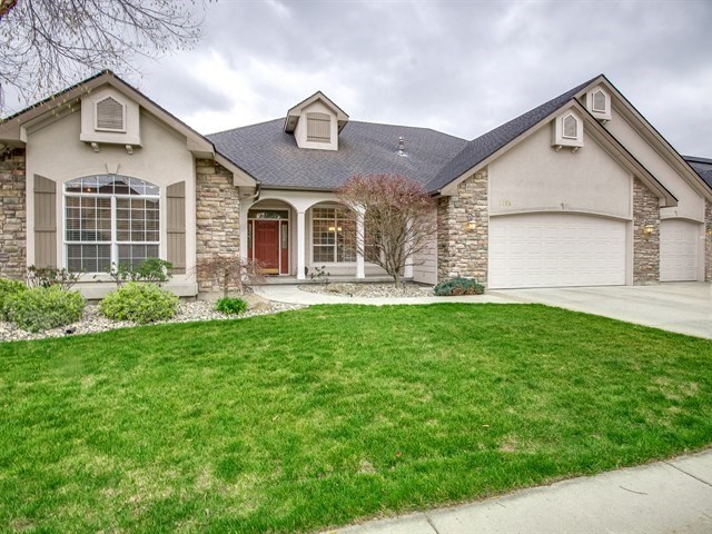 1129 W Colchester Dr, Eagle, ID 83616 photo 1