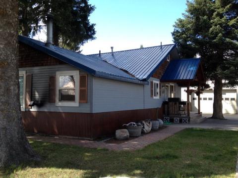 109 E Kerby St, Cascade, ID 83611 photo 1