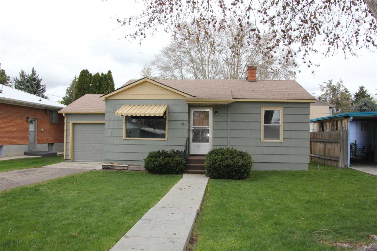 220 S Banner St Nampa Id 83686 Mls 98651994 Movoto Com