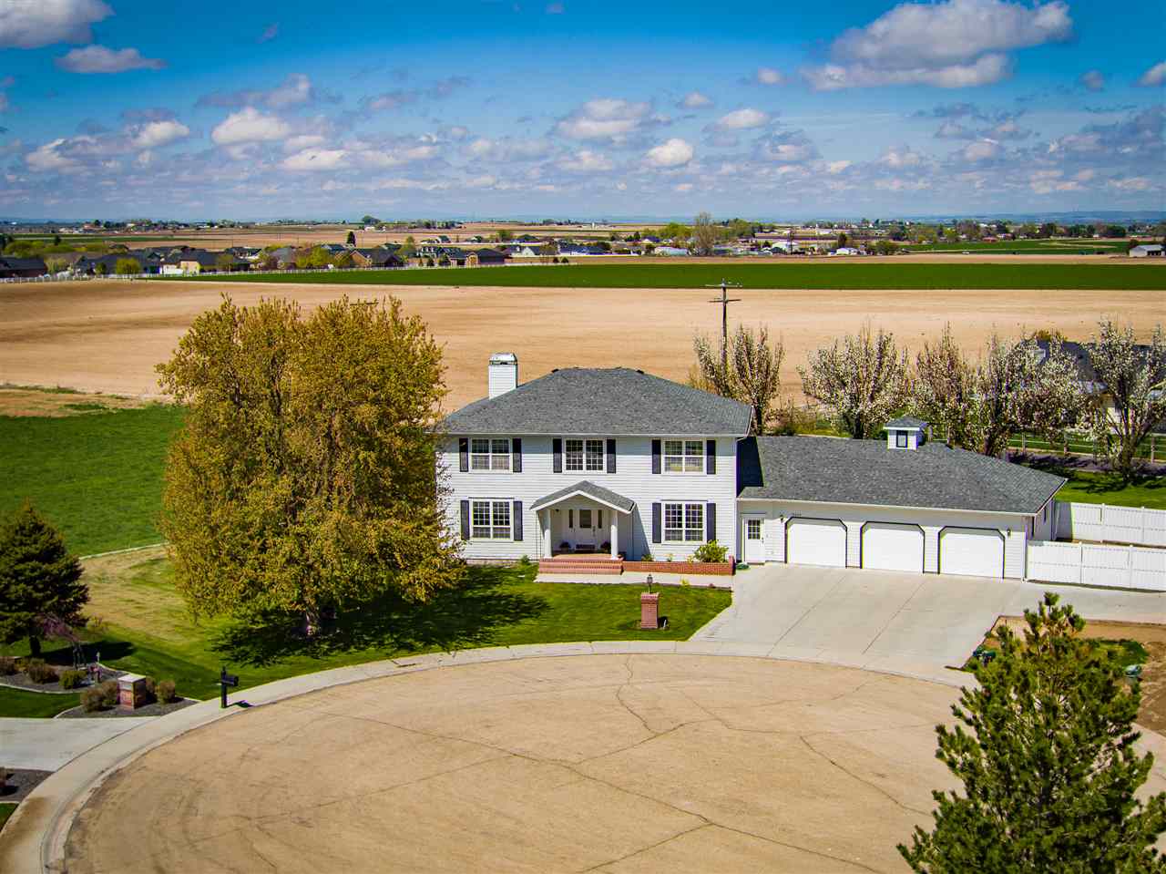 15230 Wicklow Ln, Caldwell, ID 83607 photo 1