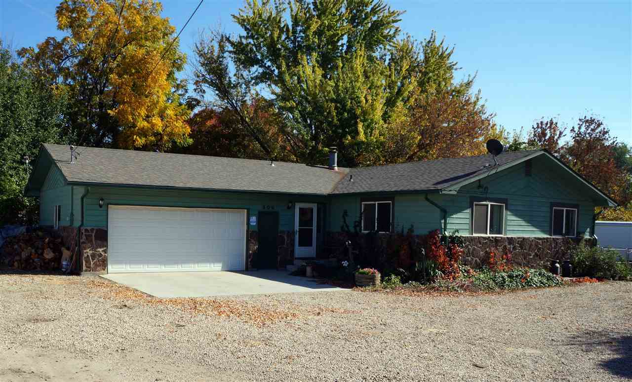 300 Jasper Ave, Middleton, ID 83644 photo 1
