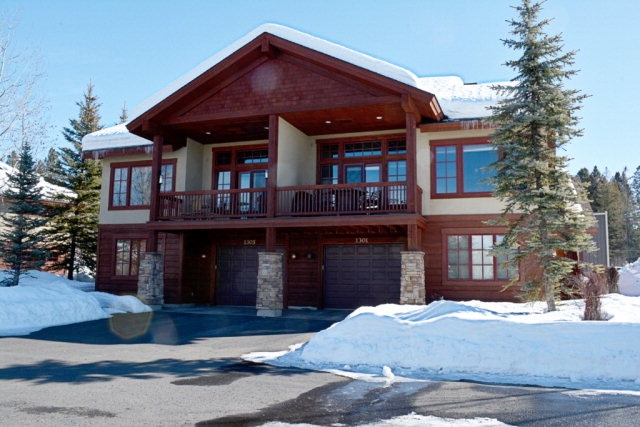 1301 Greystone Dr, Mccall, ID 83638 photo 1