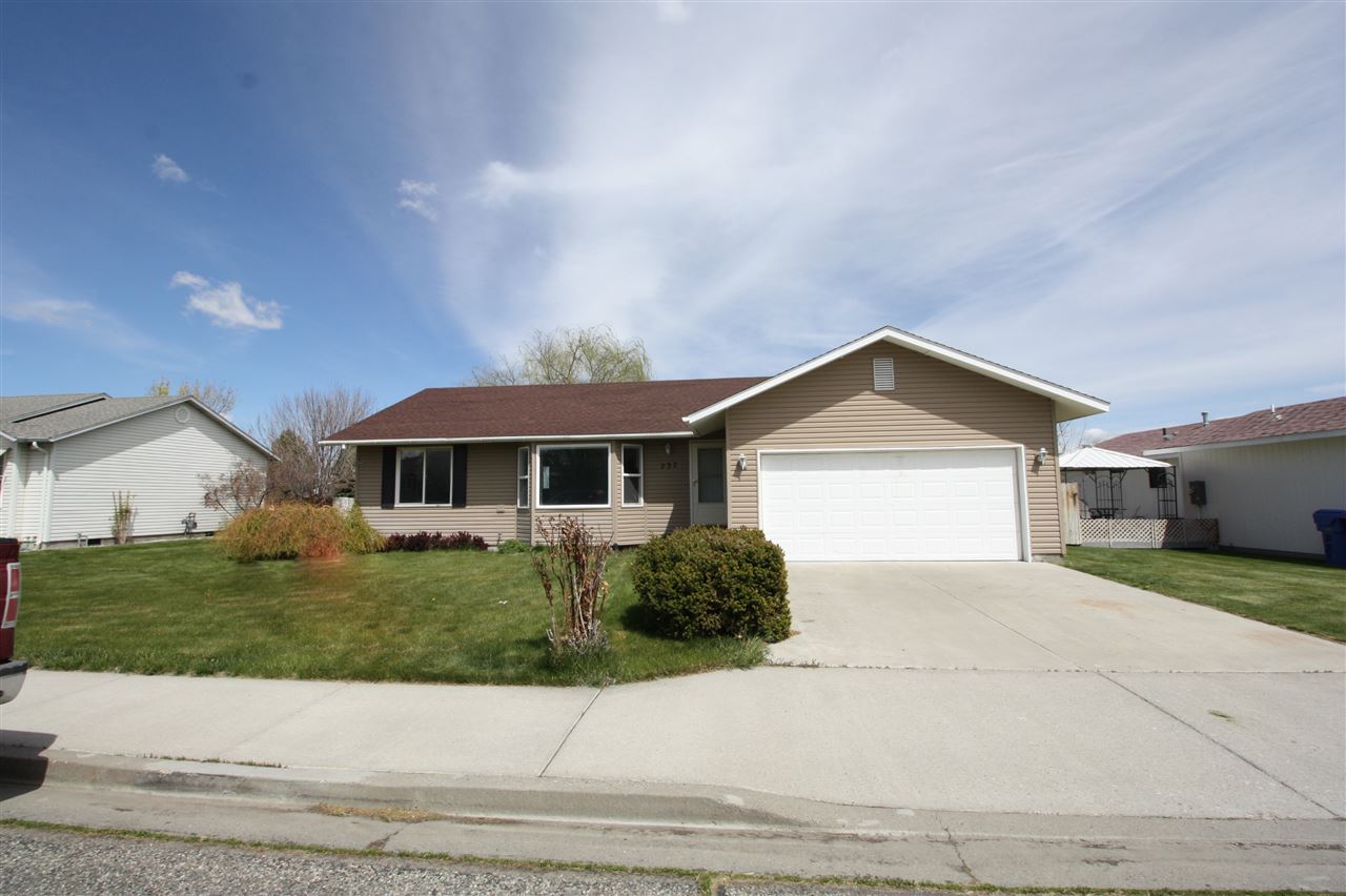 237 Caliente Ave, Twin Falls, ID 83301 photo 1