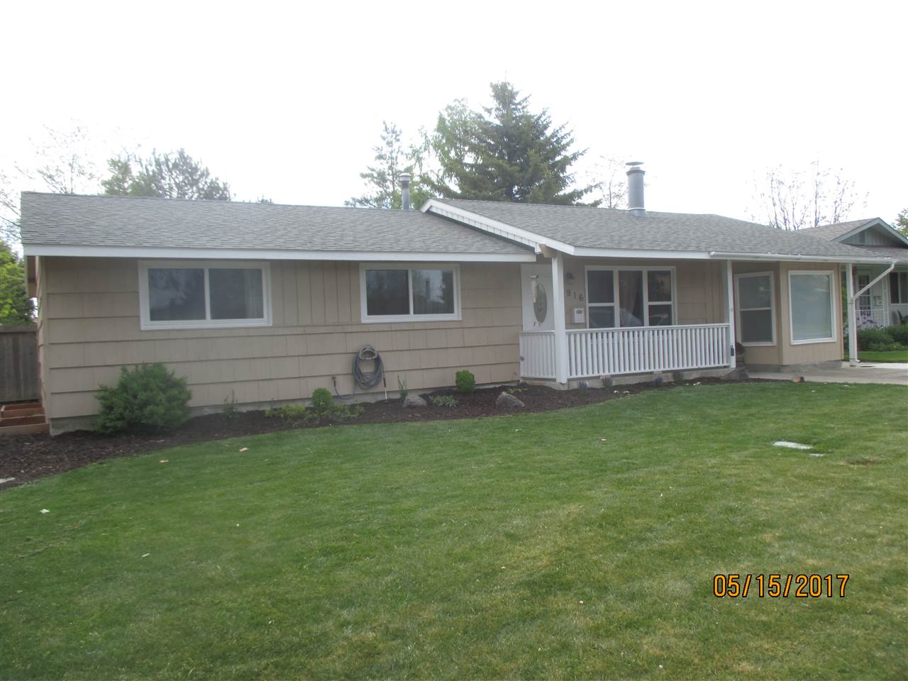 916 Sunrise Blvd, Twin Falls, ID 83301 photo 1