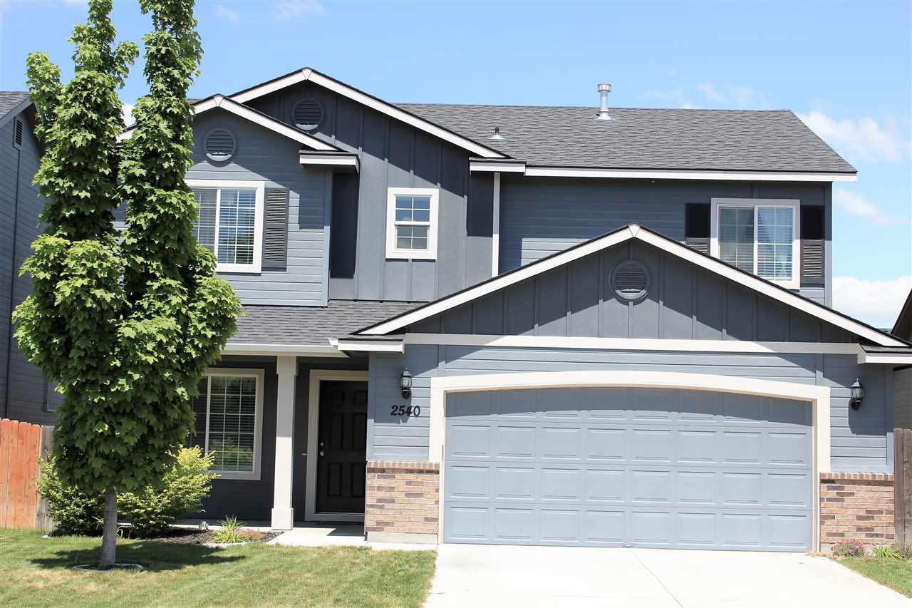 2540 E Copper Point Dr, Meridian, ID 83642 photo 1