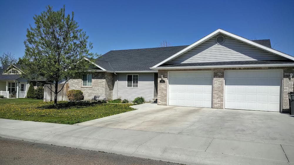 826 14th Ave E, Jerome, ID 83338 photo 1