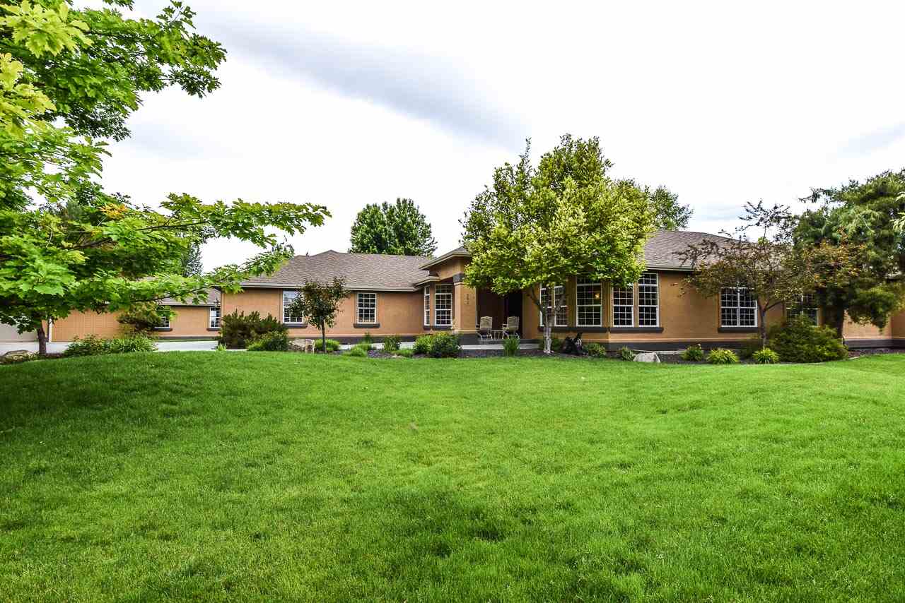 252 E Rush Dr, Eagle, ID 83616 photo 1