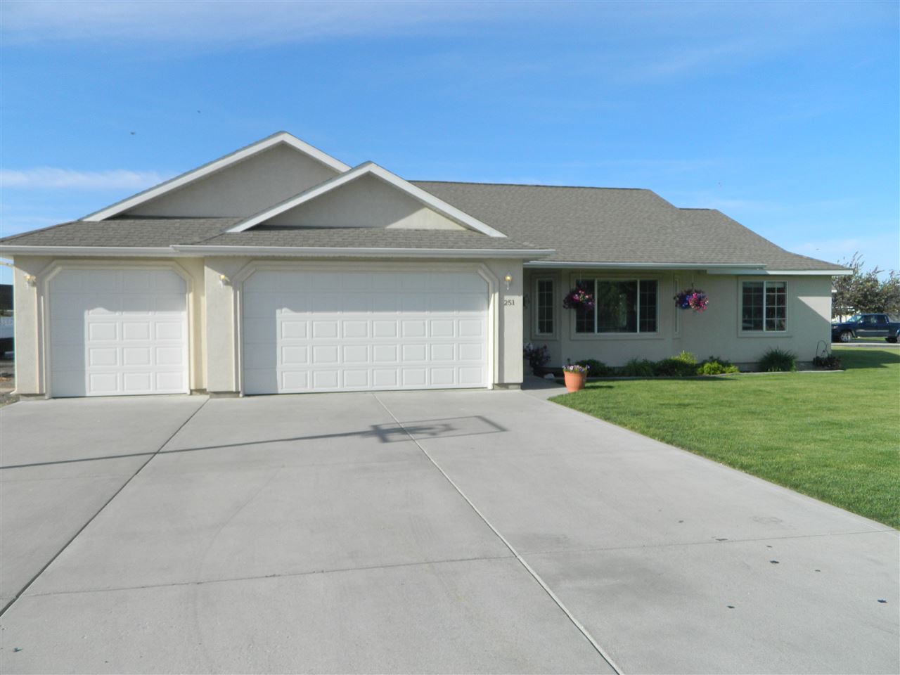 251 Howard Dr, Twin Falls, ID 83301 photo 1