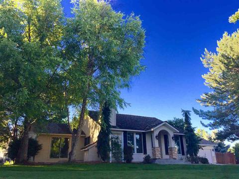 487 N Stierman, Eagle, ID 83616 photo 1