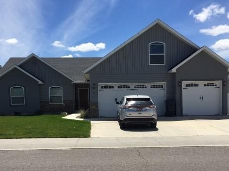 811 Pine St, Filer, ID 83328 photo 1