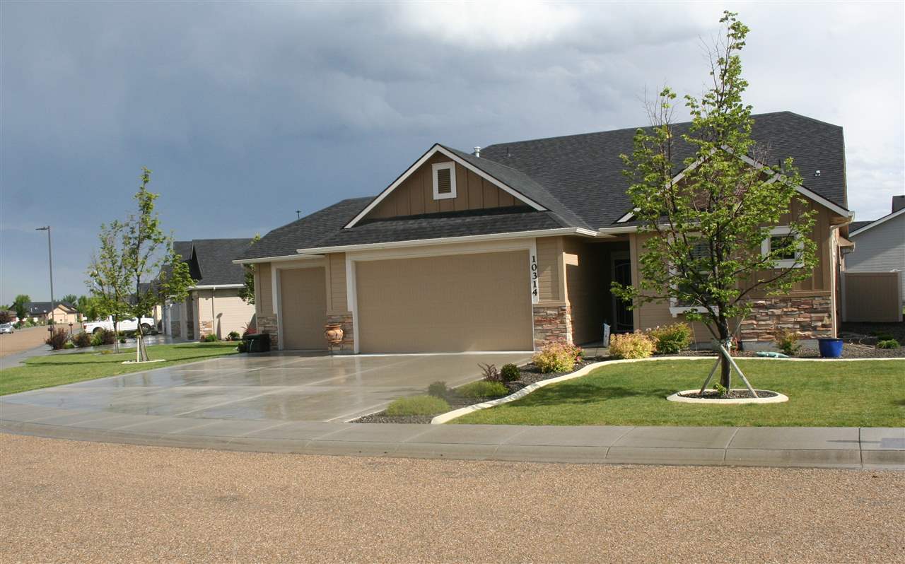 10314 Colorful Dr, Nampa, ID 83687 photo 1