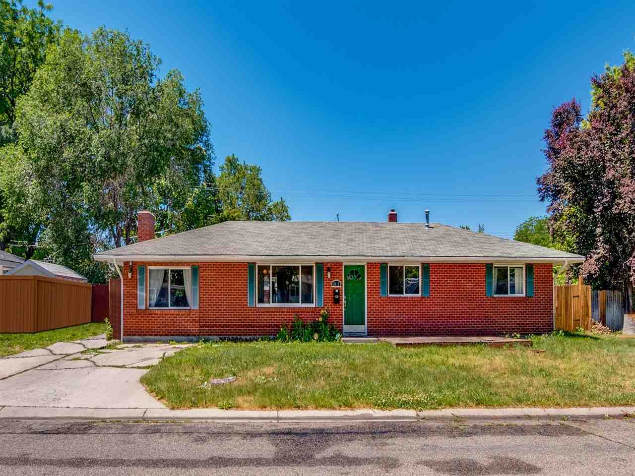 2411 N Joretta Dr, Boise, ID 83704 photo 1
