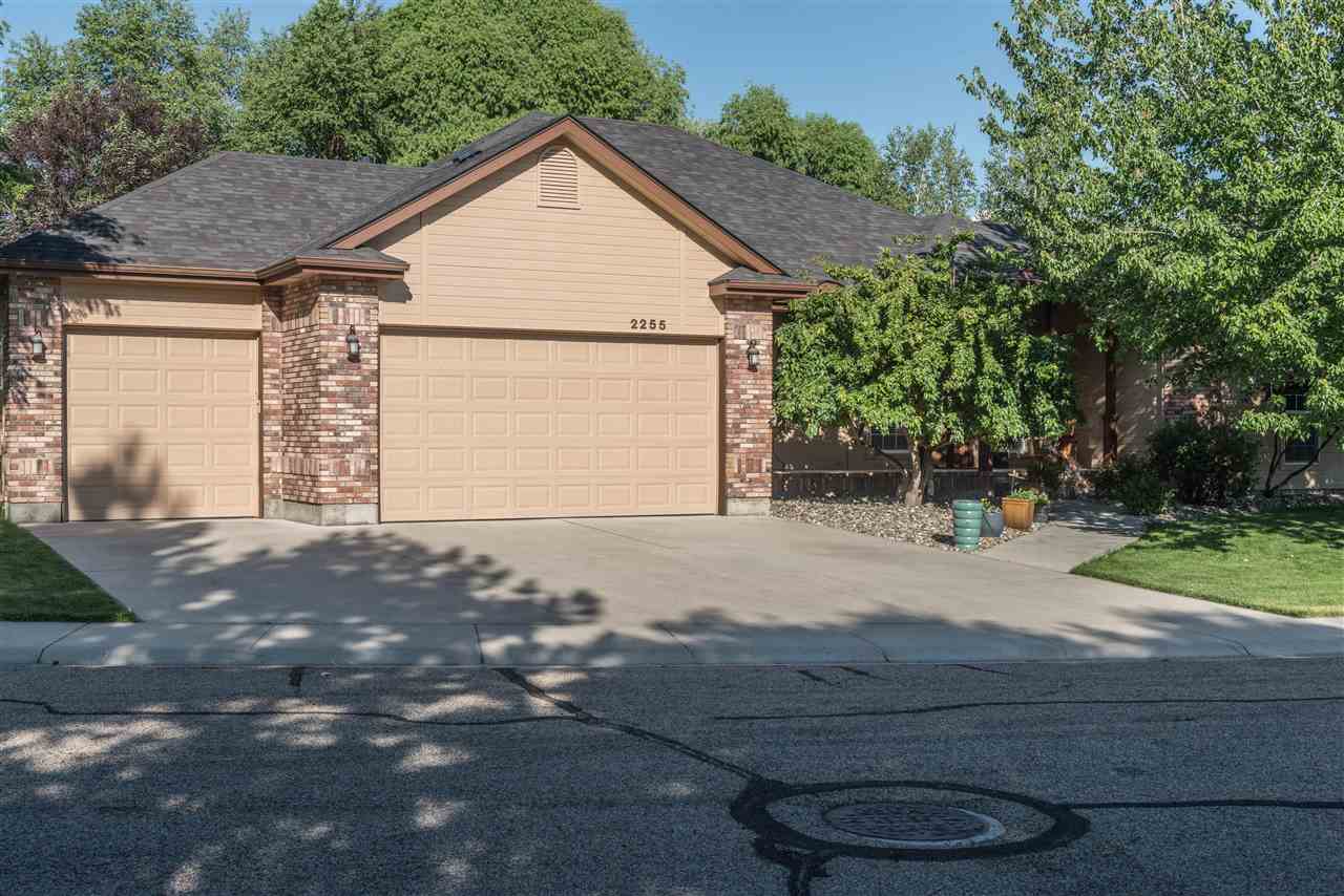 2255 E Faunhill Dr, Eagle, ID 83616 photo 1