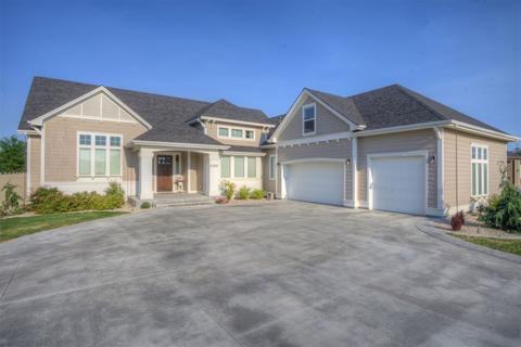 4389 W Pine Meadows Ct, Eagle, ID 83616 photo 1