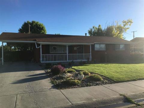 748 E 17th St, Burley, ID 83318 photo 1