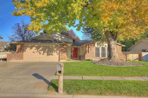 1106 N Pebble Beach Way, Eagle, ID 83616 photo 1