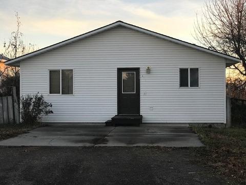 310 Elm Ave E, Hansen, ID 83334 photo 1