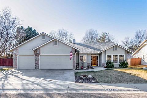 1379 E Trevino St, Eagle, ID 83616 photo 1