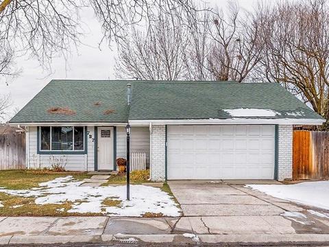 737 N Beachwood St, Eagle, ID 83616 photo 1