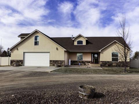 2585 E 3912 N, Twin Falls, ID 83301 photo 1