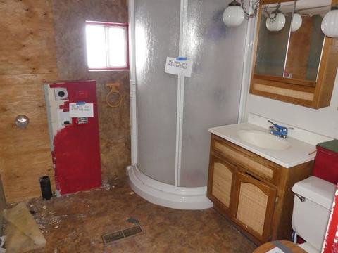 304 E Pine St, Cascade, ID 83611 photo 8