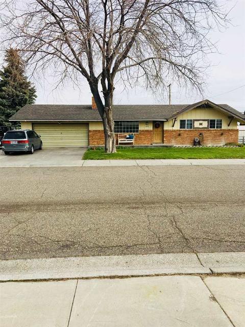 1032 E 17th St, Burley, ID 83318 photo 1