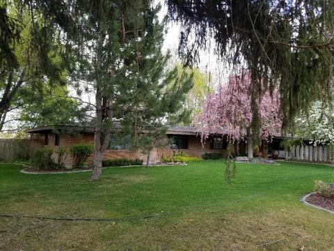 818 E B Ave, Jerome, ID 83338 photo 1