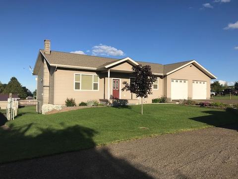 211 1st St, Ferdinand, ID 83526 photo 1