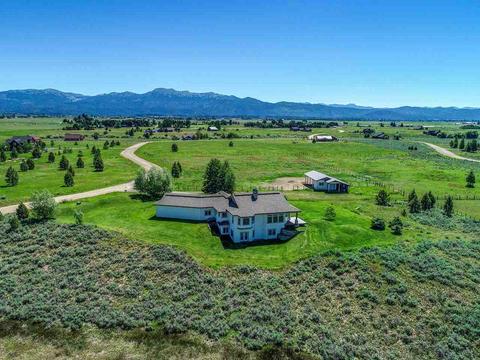 159 Brookdale Dr, Mccall, ID 83638 photo 1