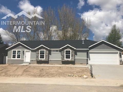 946 Bobcat, Jerome, ID 83338 photo 1