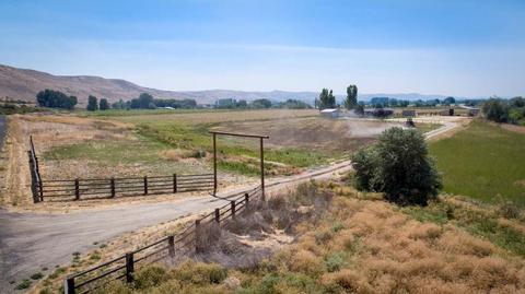 321 Hill Rd, Weiser, ID 83672 photo 1
