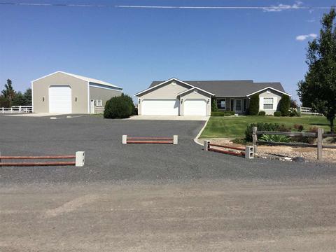 611 Pioneer Mountain Loop, Jerome, ID 83338 photo 1