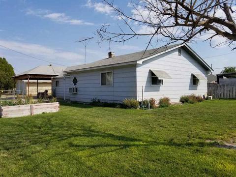 411 Maple Ave, Nyssa, OR 97913 photo 1
