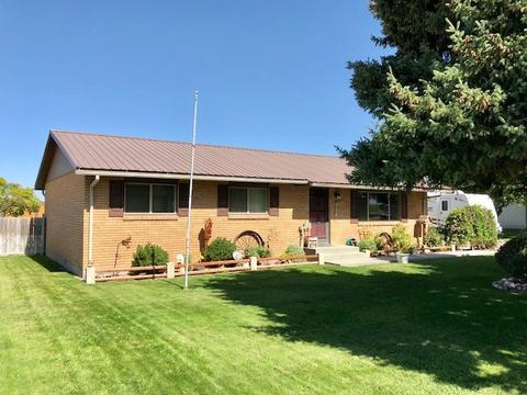 710 E 27th St, Burley, ID 83318 photo 1