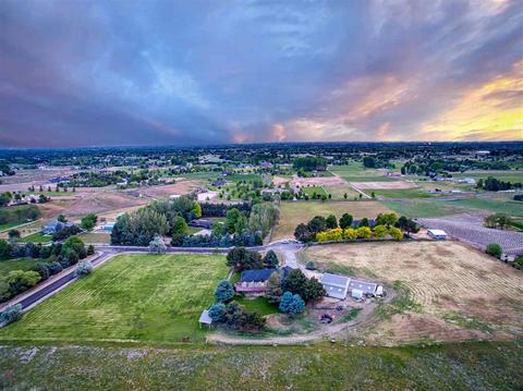 1526 W Stillwell, Eagle, ID 83616 photo 1