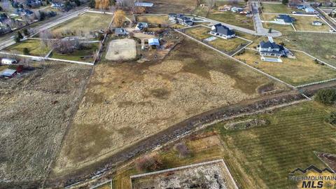 3050 W Floating Feather Rd, Eagle, ID 83616 photo 3