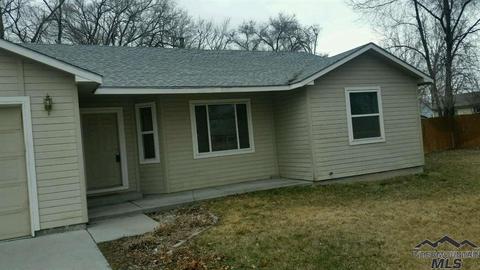340 W 2nd N, Mountain Home, ID 83647 photo 1
