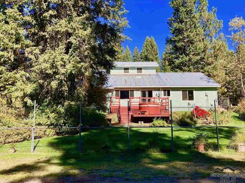 805 Agate St, Mccall, ID 83638 photo 1