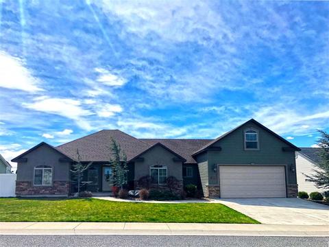 807 Pine, Filer, ID 83328 photo 1