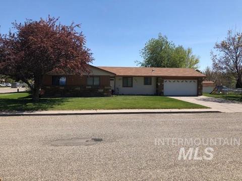 2014 Davis St N, Jerome, ID 83338 photo 1