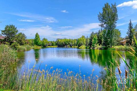 605 W Water Grove Dr, Eagle, ID 83616 photo 1