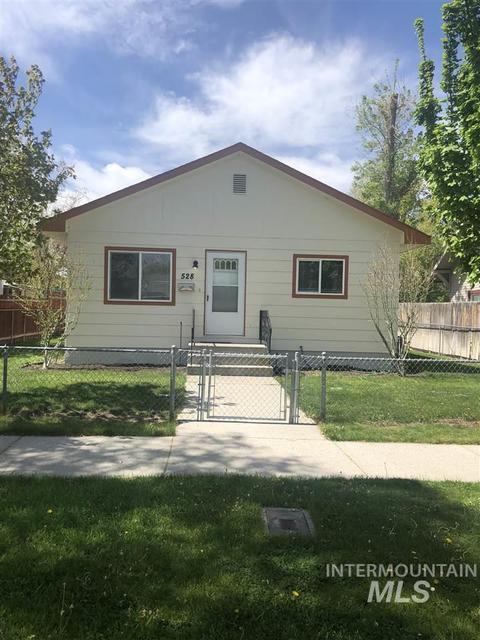 528 4th Ave E, Twin Falls, ID 83301 photo 1