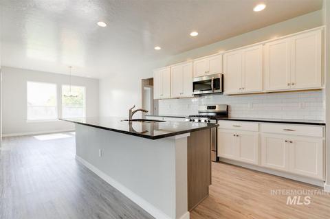 848 N Chastain Ln, Eagle, ID 83616 photo 1