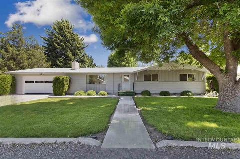 542 Oregon St, Gooding, ID 83330 photo 1