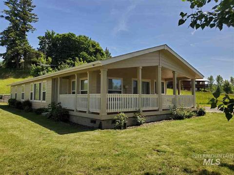 1038 Main St, Viola, ID 83872 photo 1