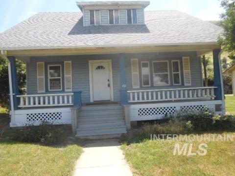 894 Baldwin, Pomeroy, WA 99347 photo 1